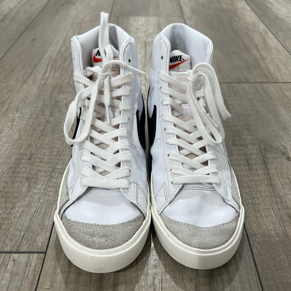 Nike Blazers size women’s 9.5